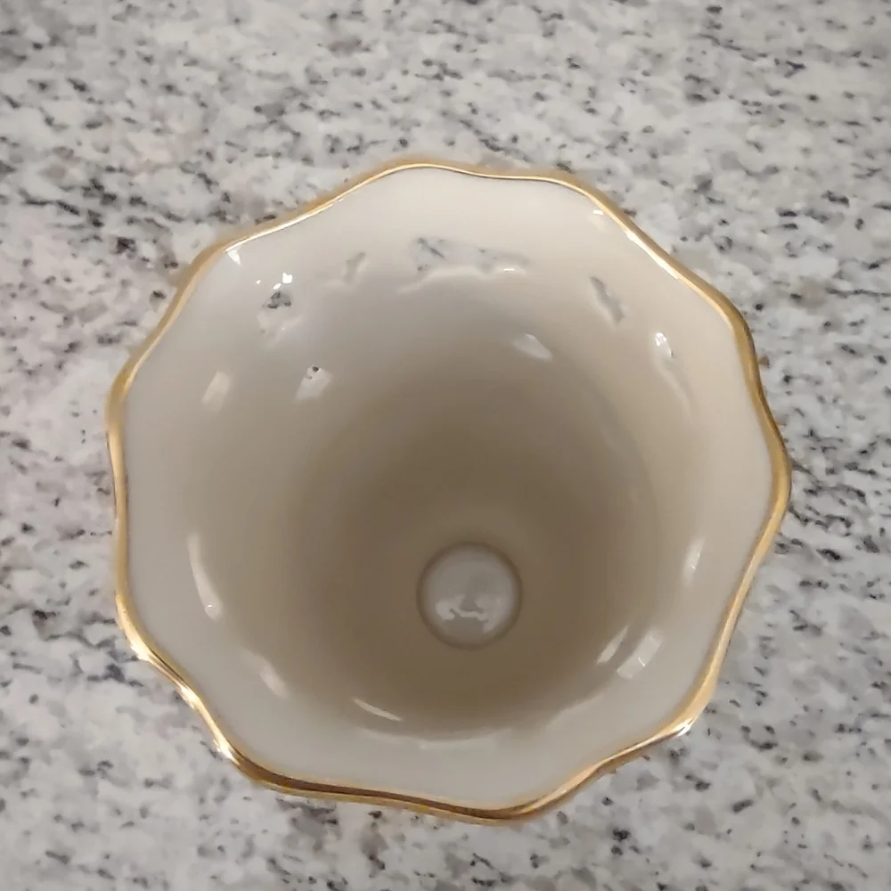 LENOX Vase Vintage Pierced Barrington Collection 7